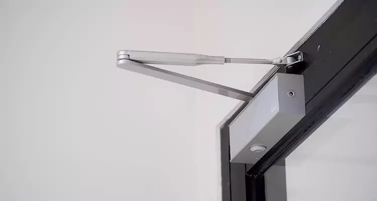 Screen Door Closer Repair in Bartow, FL