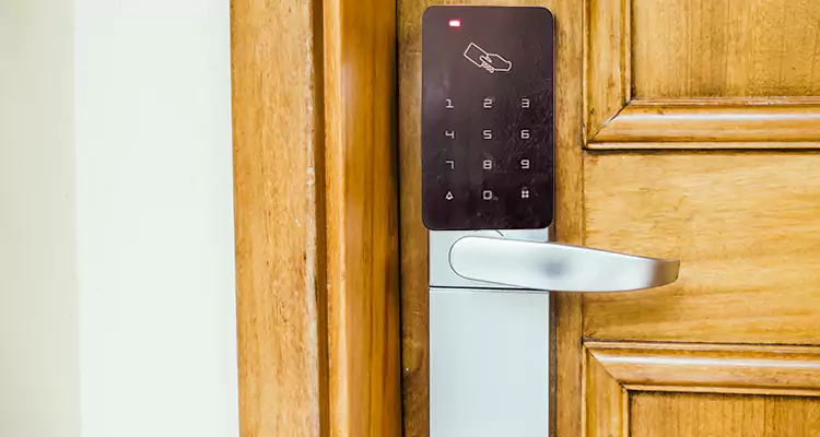 Keyless Hotel Door Locks Repair in Bartow, FL