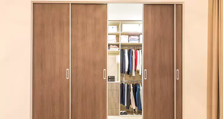 Sliding Closet Wardrobe Repairs in Bartow, FL